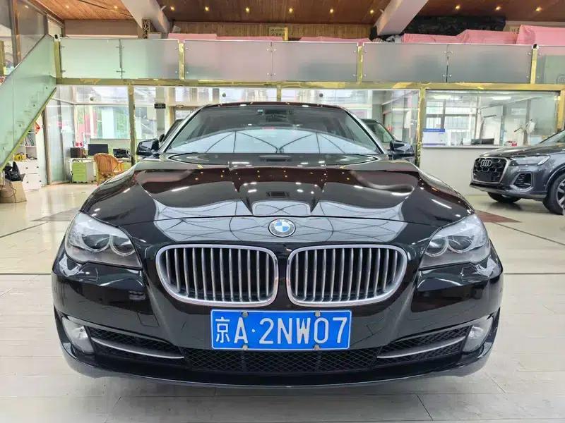 BMW 5 Series 2012 535Li Luxury — миниатюра 2