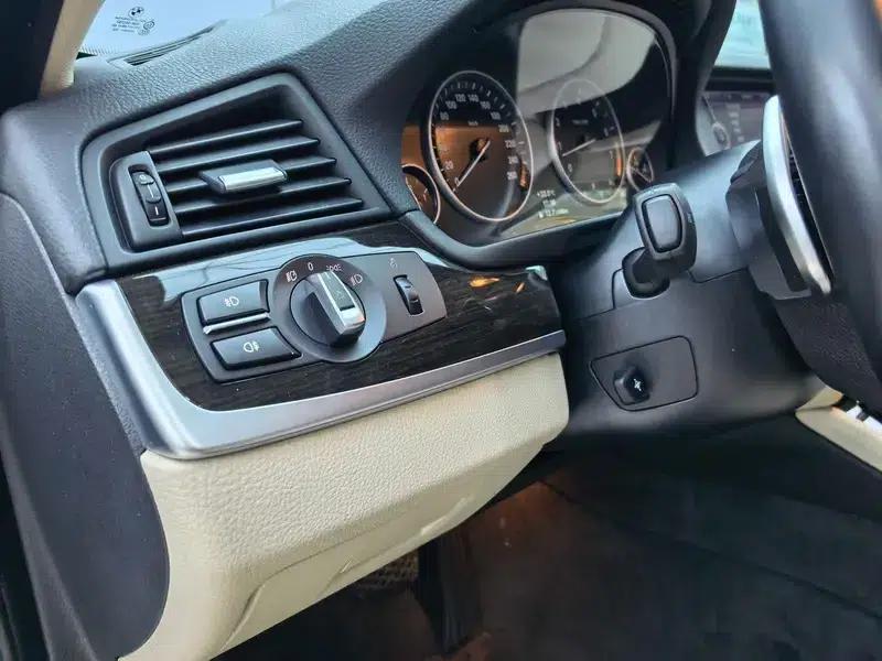 BMW 5 Series 2012 535Li Luxury — миниатюра 13