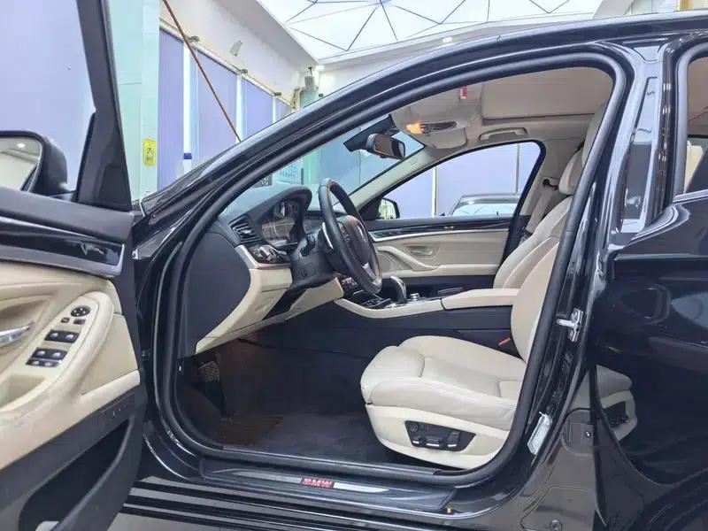 BMW 5 Series 2012 535Li Luxury — миниатюра 15