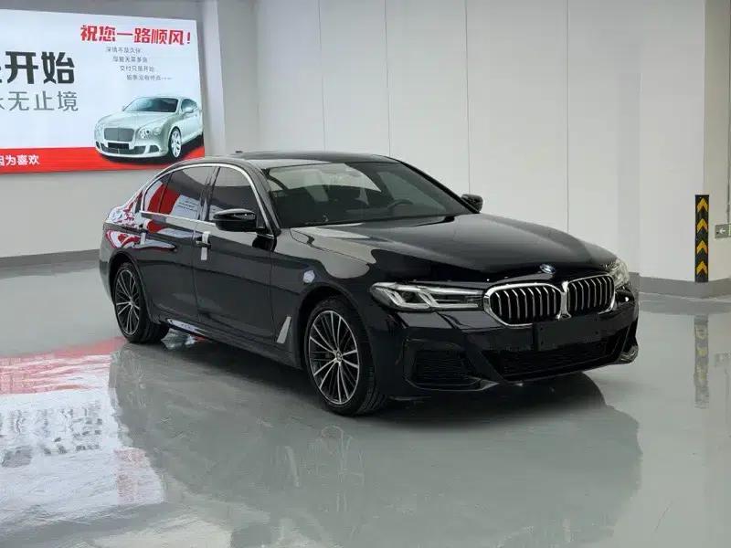 2023 BMW 5 Series 530Li Leading Edition M Sport Package — миниатюра 3