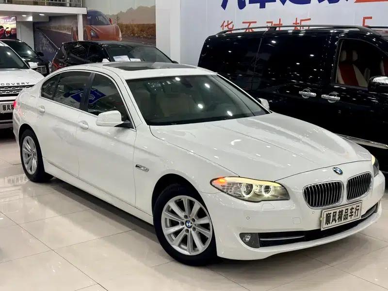BMW 5 Series 2013 525Li Leading Edition — миниатюра 3