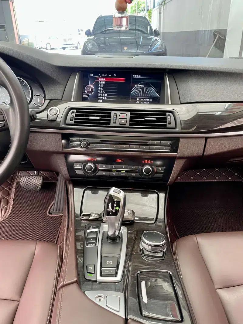 2017 BMW 5 Series 525Li Luxury Design Package — миниатюра 13