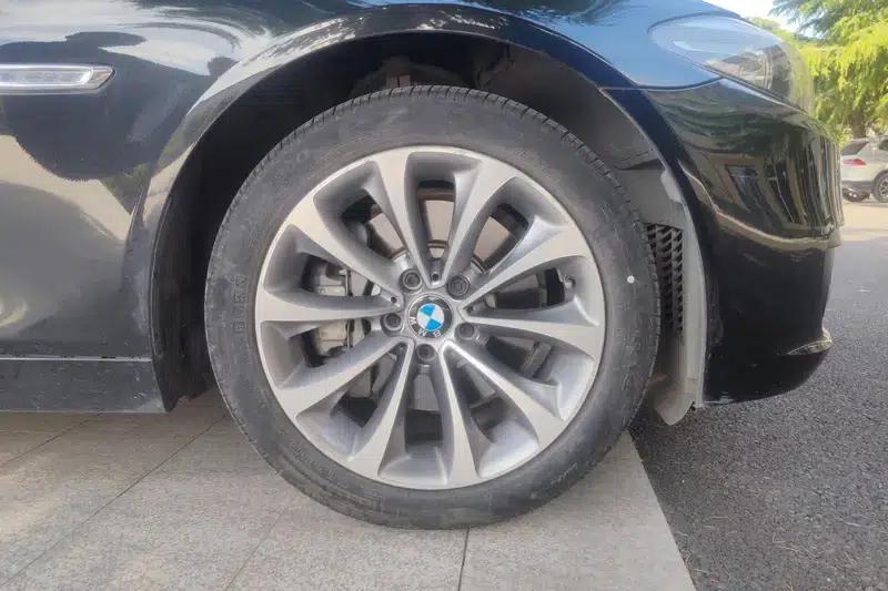 2014 BMW 5 Series 528Li Leading Edition — миниатюра 5