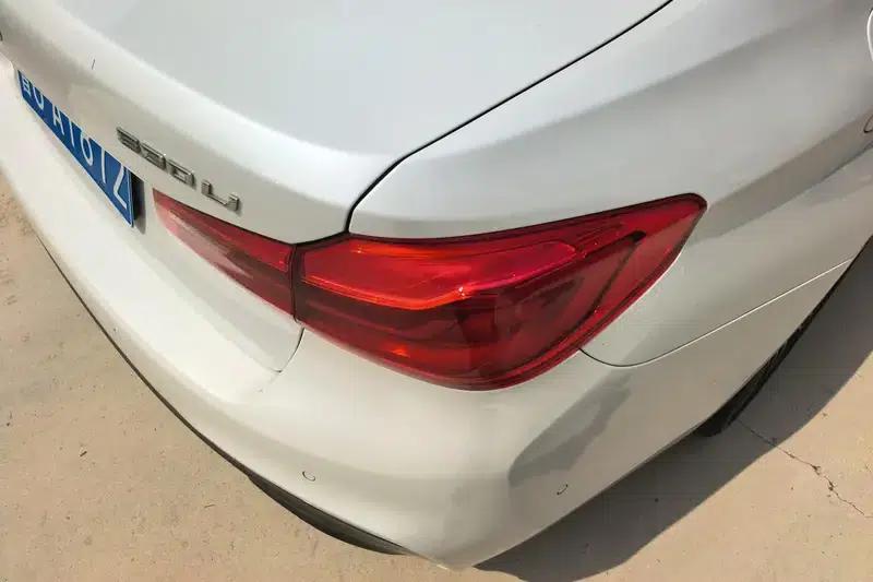 2018 BMW 5 Series Facelift 530Li Luxury M Sport Package — миниатюра 11