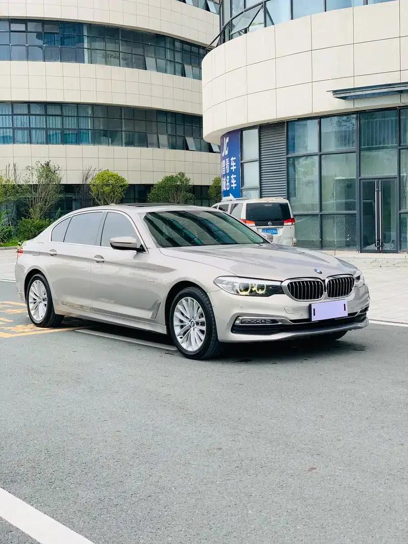2018 BMW 5 Series 530Li Leading Luxury Package — миниатюра 3