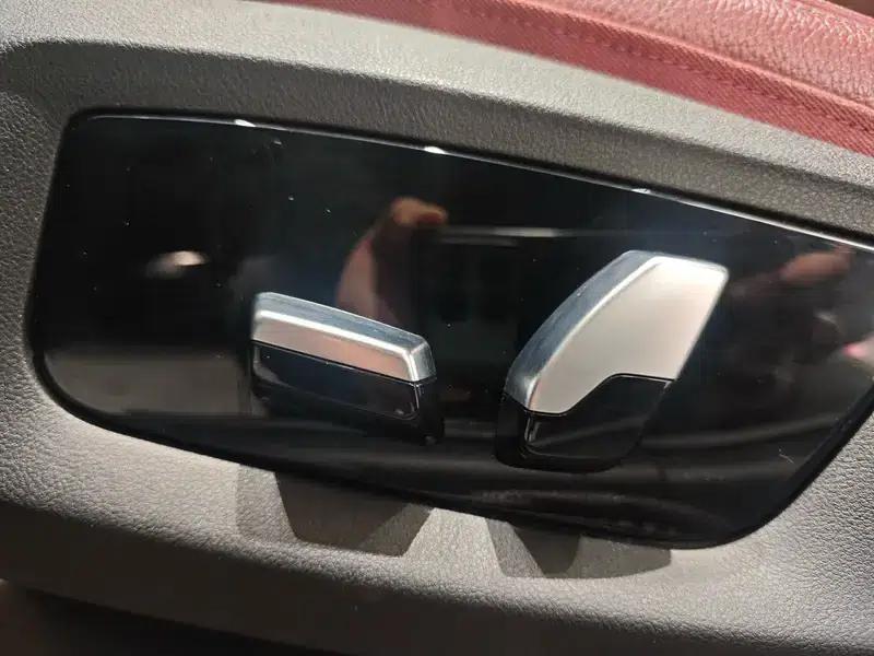 2019 BMW 5 Series Facelift 530Li Leading Edition M Sport Package — миниатюра 13