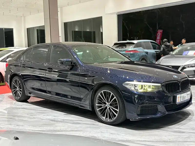 2019 BMW 5 Series Facelift 530Li Leading Edition M Sport Package — миниатюра 3