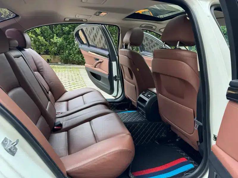 2014 BMW 5 Series 520Li Elegant Edition — миниатюра 16