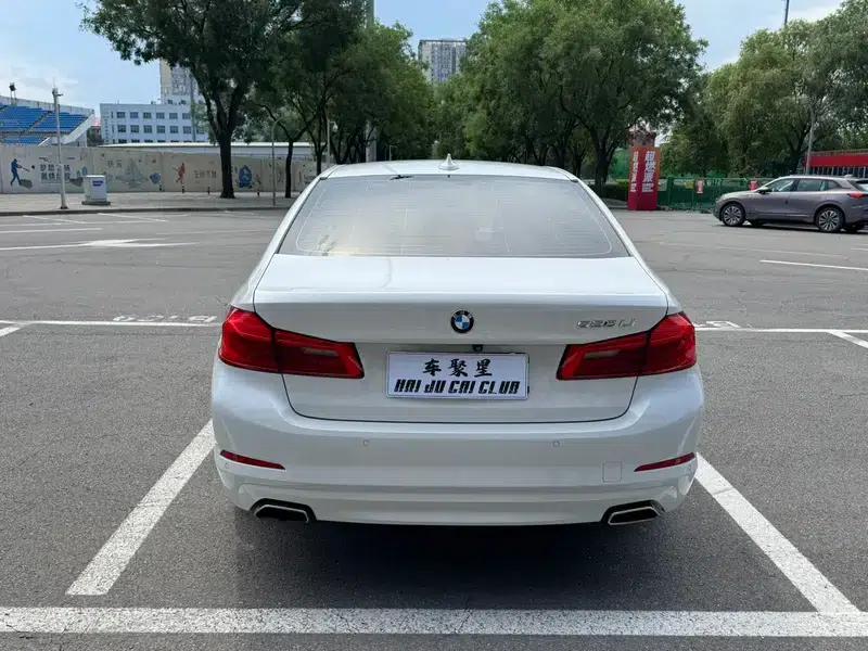 BMW 5 Series 2018 528Li Launch Special Edition — миниатюра 6