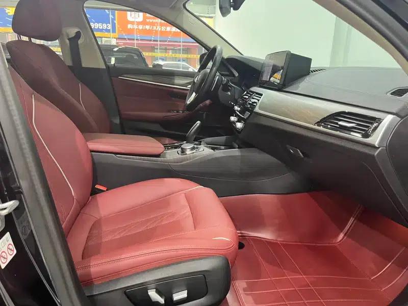 2023 BMW 5 Series 530Li Leading Luxury Package — миниатюра 17