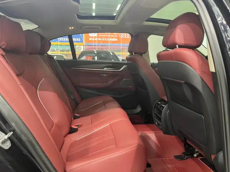 2023 BMW 5 Series 530Li Leading Luxury Package — миниатюра 23