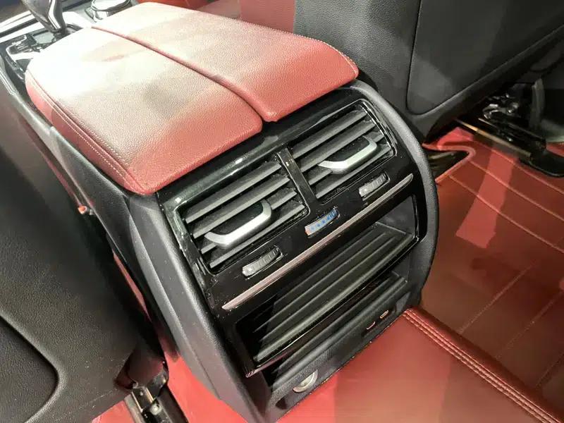 2023 BMW 5 Series 530Li Leading Luxury Package — миниатюра 10