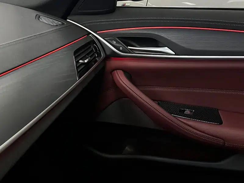 2022 BMW 5 Series Facelift 530Li xDrive M Sport Package — миниатюра 16