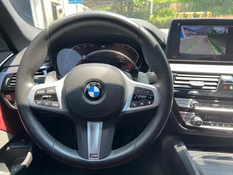 2022 BMW 5 Series Facelift 530Li xDrive M Sport Package — миниатюра 24