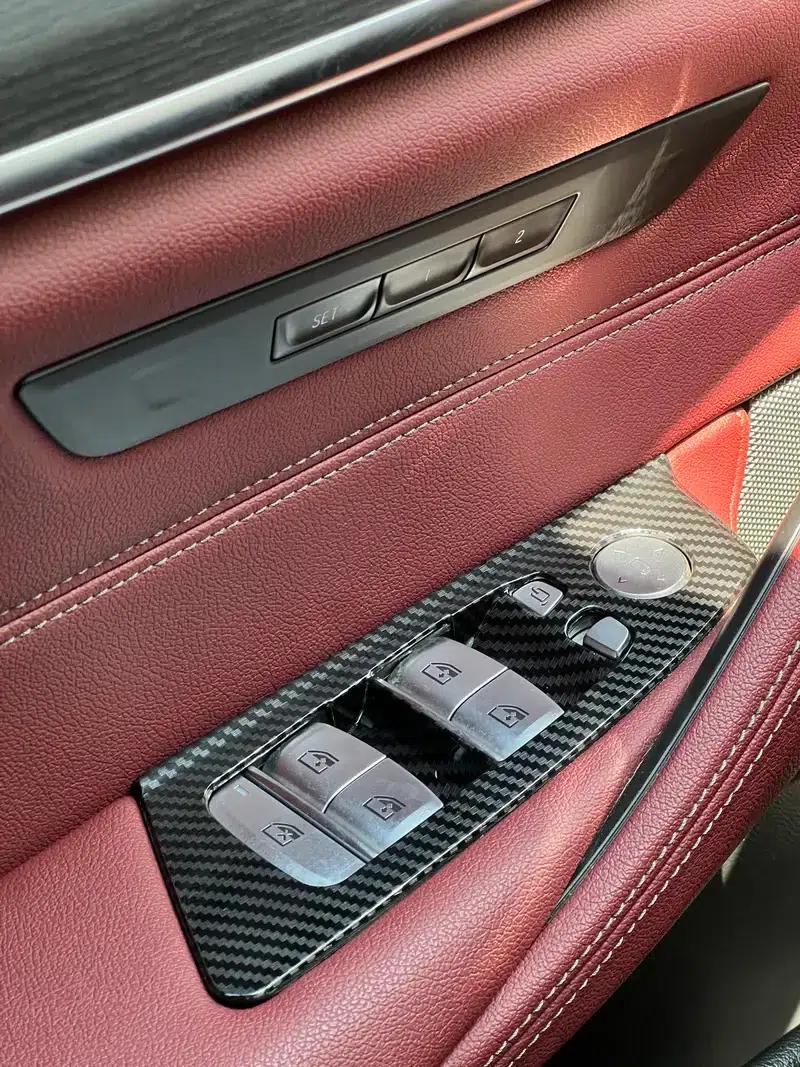 2022 BMW 5 Series Facelift 530Li xDrive M Sport Package — миниатюра 32
