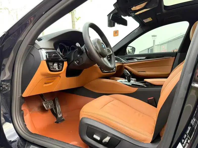 2018 BMW 5 Series 530Li xDrive M Sport Package — миниатюра 15