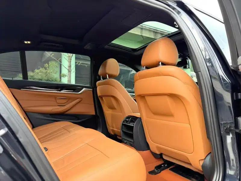 2018 BMW 5 Series 530Li xDrive M Sport Package — миниатюра 17