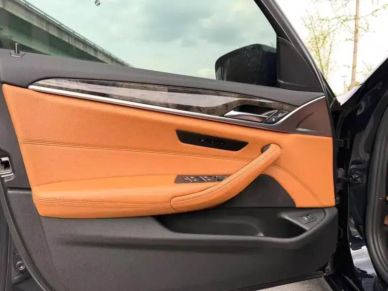 2018 BMW 5 Series 530Li xDrive M Sport Package — миниатюра 18