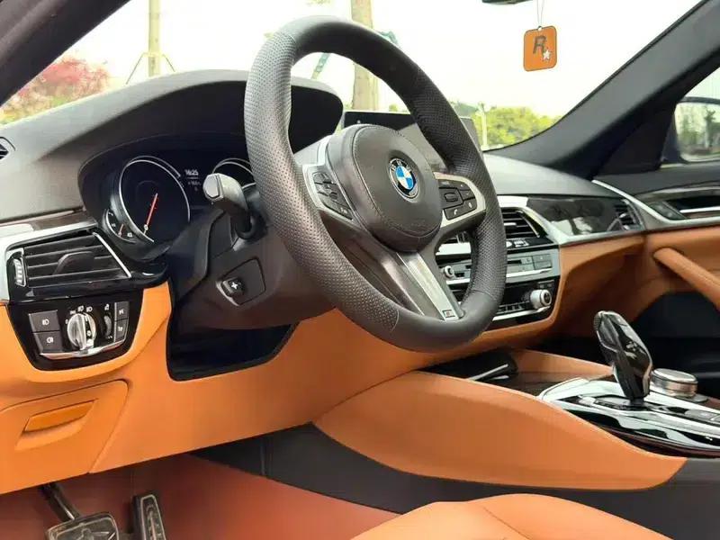 2018 BMW 5 Series 530Li xDrive M Sport Package — миниатюра 20