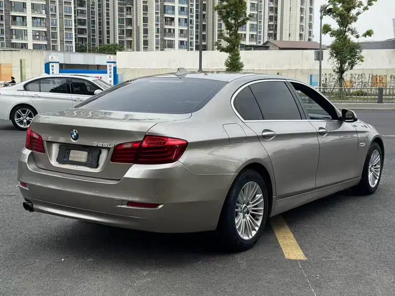 2014 BMW 5 Series 525Li Leading Edition — миниатюра 7