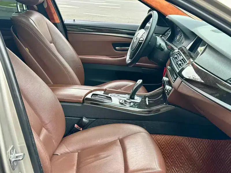 2014 BMW 5 Series 525Li Leading Edition — миниатюра 9