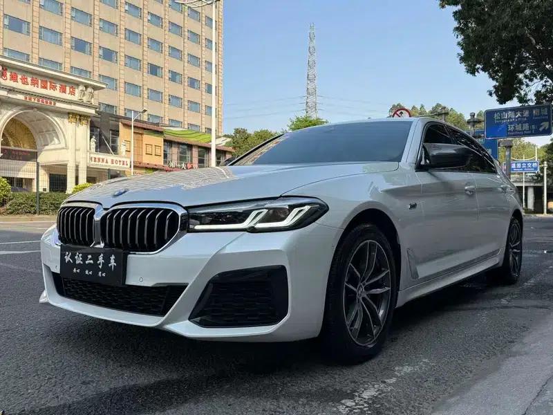 BMW 5 Series 2022 Facelift 525Li M Sport Package — миниатюра 1