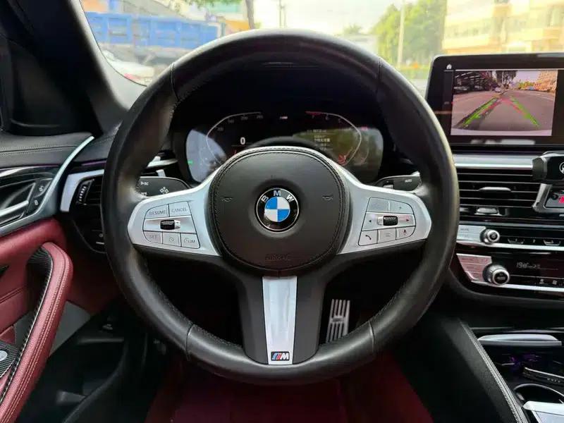 BMW 5 Series 2022 Facelift 525Li M Sport Package — миниатюра 14