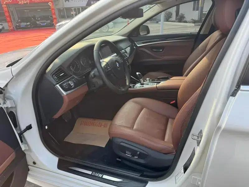 2014 BMW 5 Series 520Li Elegant Edition — миниатюра 12