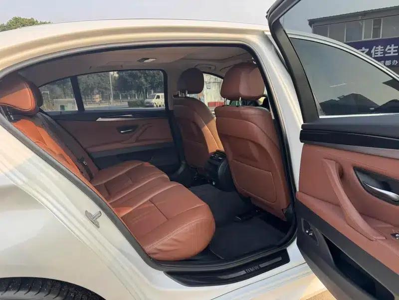 2014 BMW 5 Series 520Li Elegant Edition — миниатюра 13