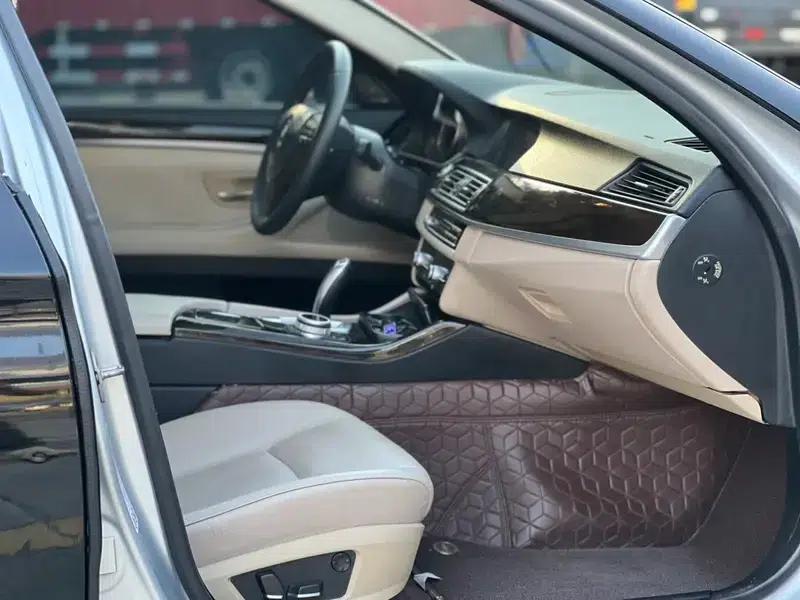 BMW 5 Series 2011 523Li Luxury — миниатюра 7