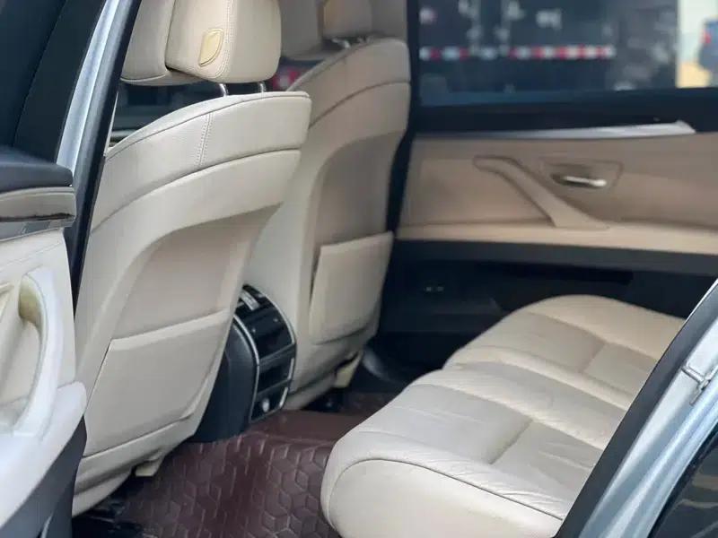 BMW 5 Series 2011 523Li Luxury — миниатюра 10