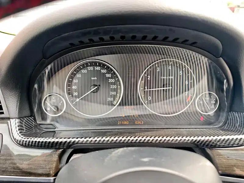 BMW 5 Series 2011 535Li Leading Edition — миниатюра 16