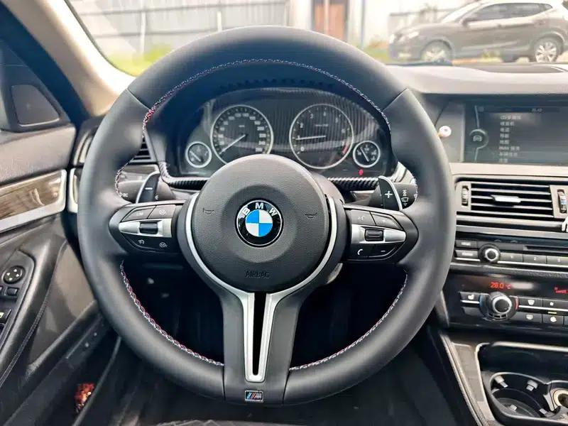 BMW 5 Series 2011 535Li Leading Edition — миниатюра 17