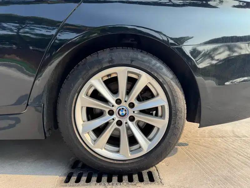 BMW 5 Series 2011 535Li Leading Edition — миниатюра 9