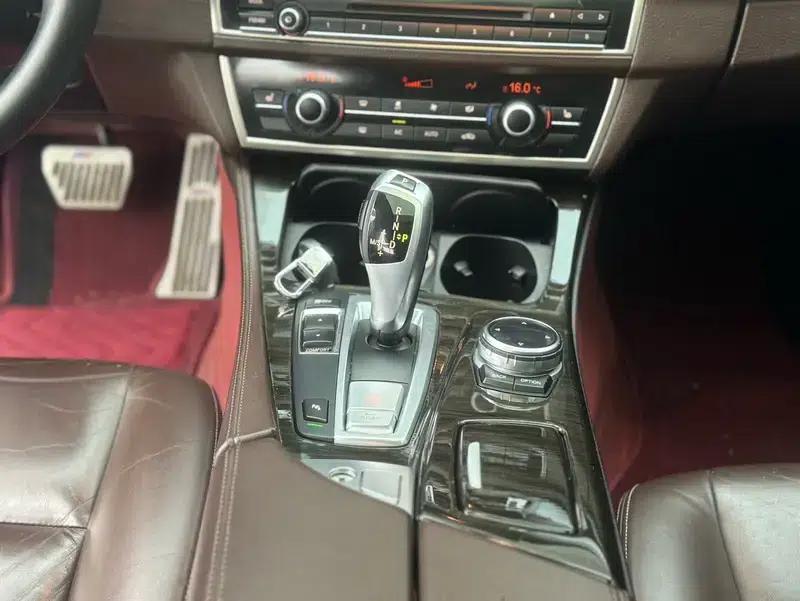 2014 BMW 5 Series 525Li Luxury Design Package — миниатюра 14
