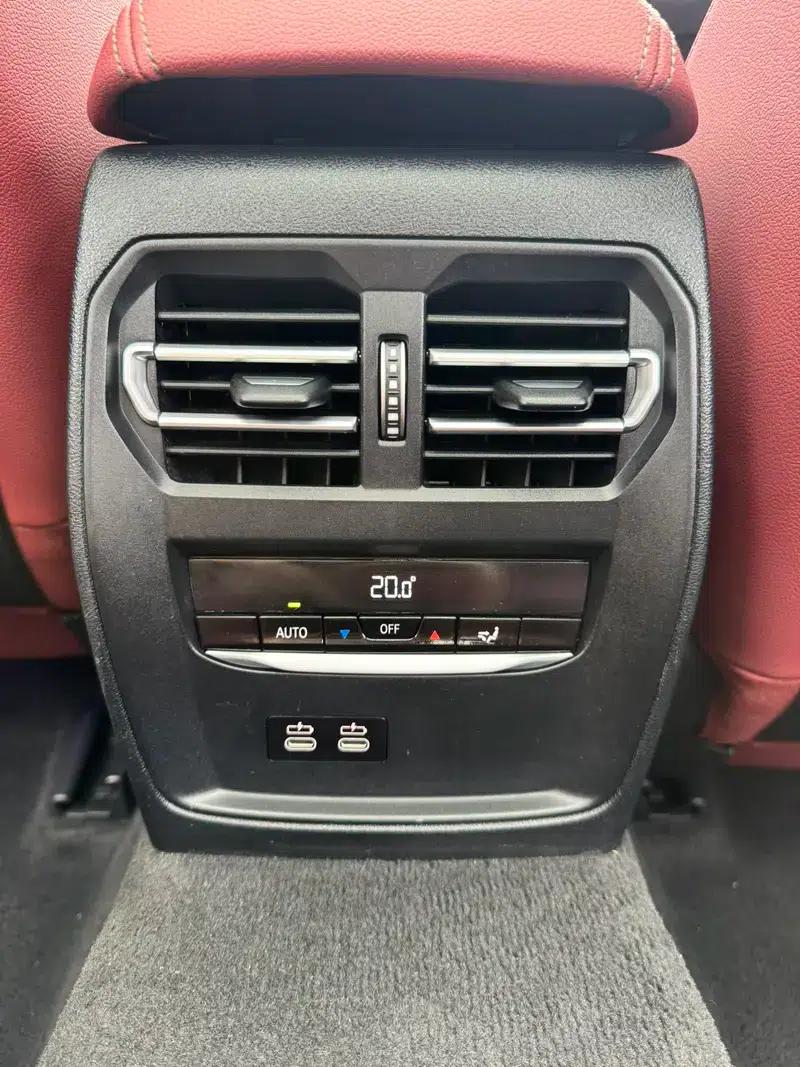 2021 BMW 3 Series 325Li M Sport Shadow Edition — миниатюра 11