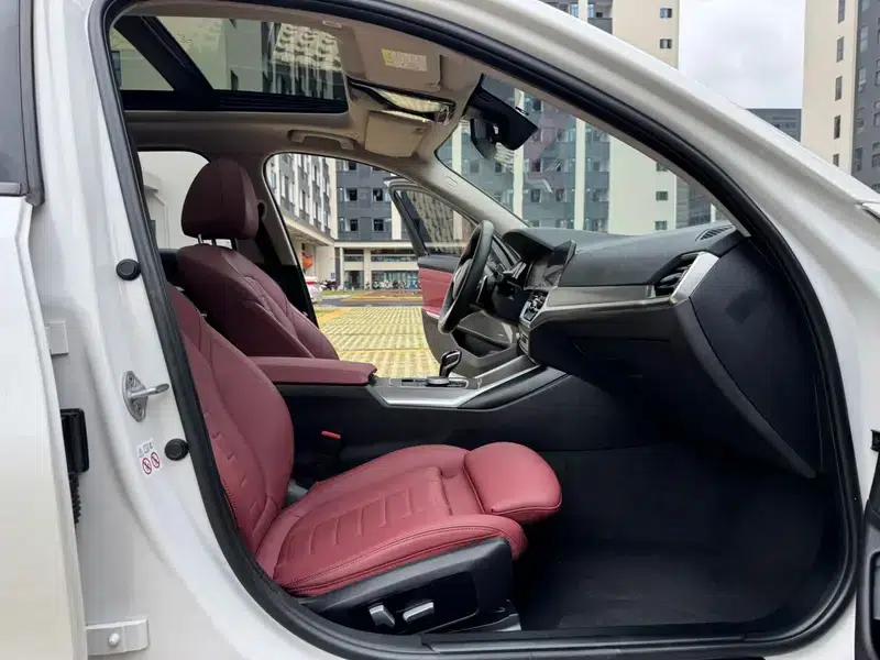 2021 BMW 3 Series 325Li M Sport Shadow Edition — миниатюра 27