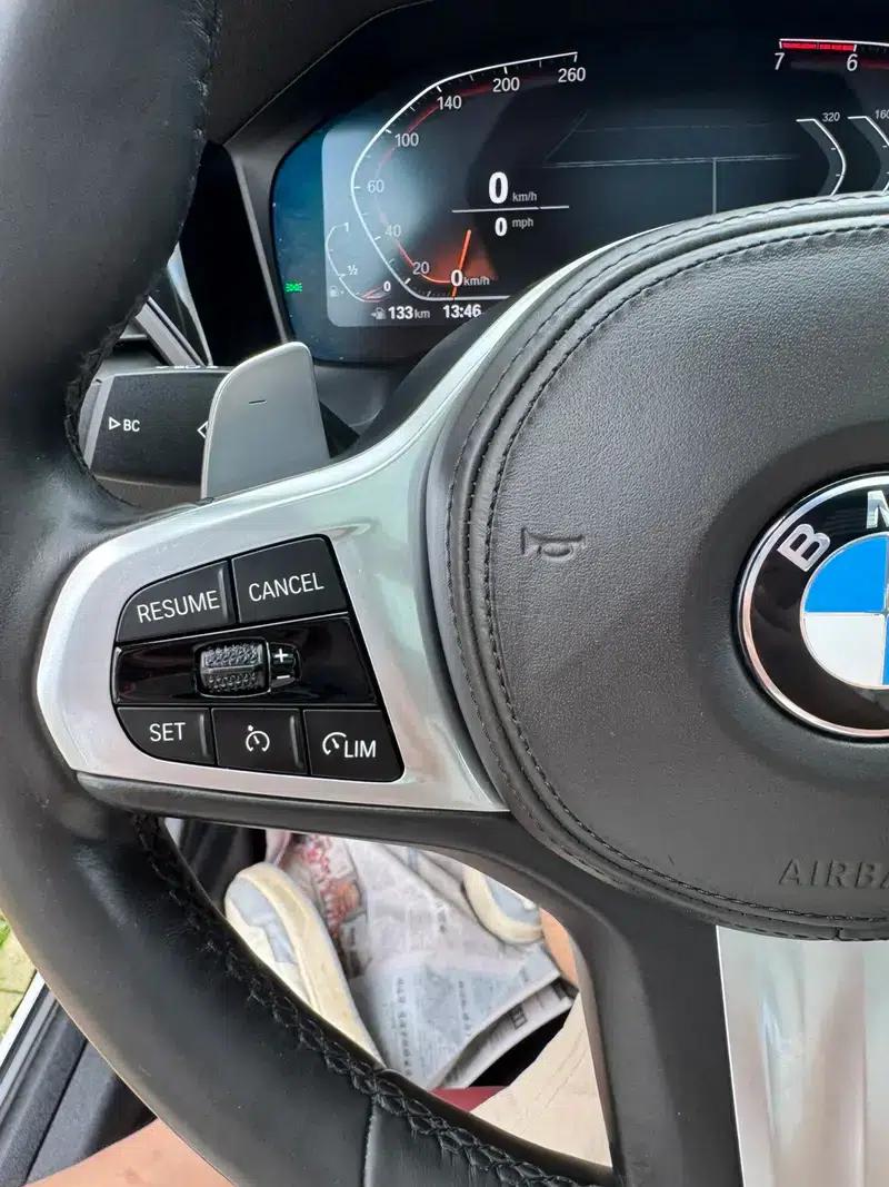2021 BMW 3 Series 325Li M Sport Shadow Edition — миниатюра 9