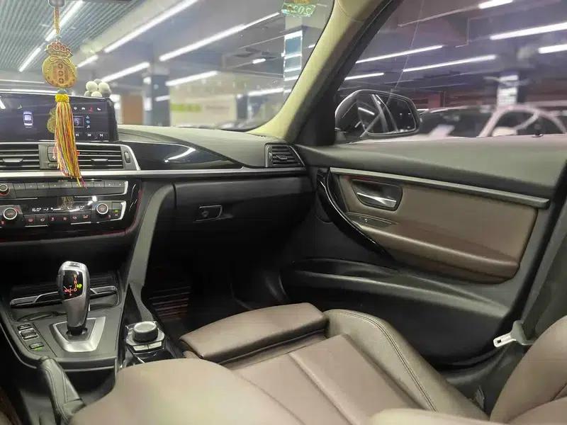 BMW 3 Series 2018 320Li Fashion Edition — миниатюра 8