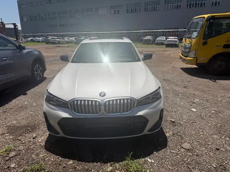 2023 BMW 3 Series 320Li M Sport Package — миниатюра 2