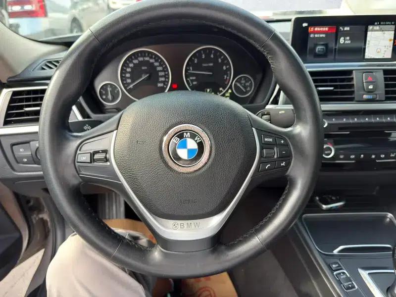 BMW 3 Series 2019 320Li Fashion Edition — миниатюра 12