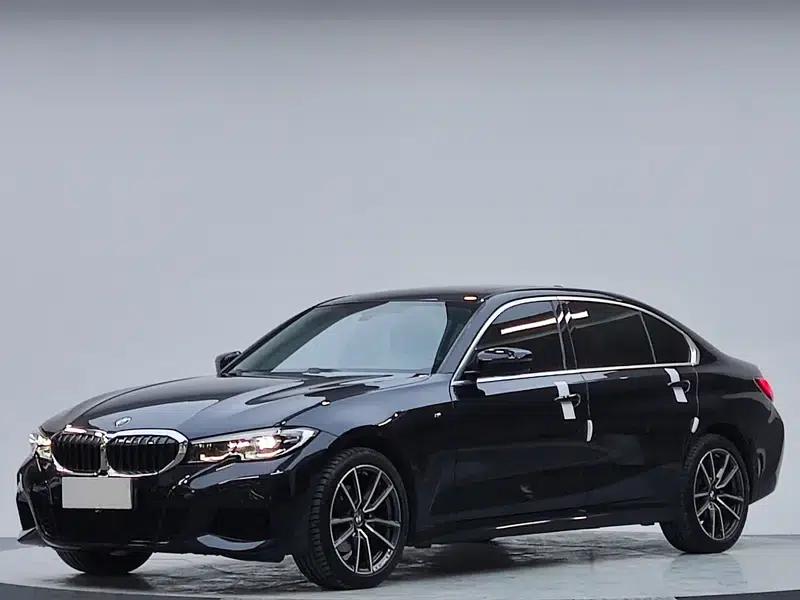 2022 BMW 3 Series Facelift 320Li M Sport Package — миниатюра 1