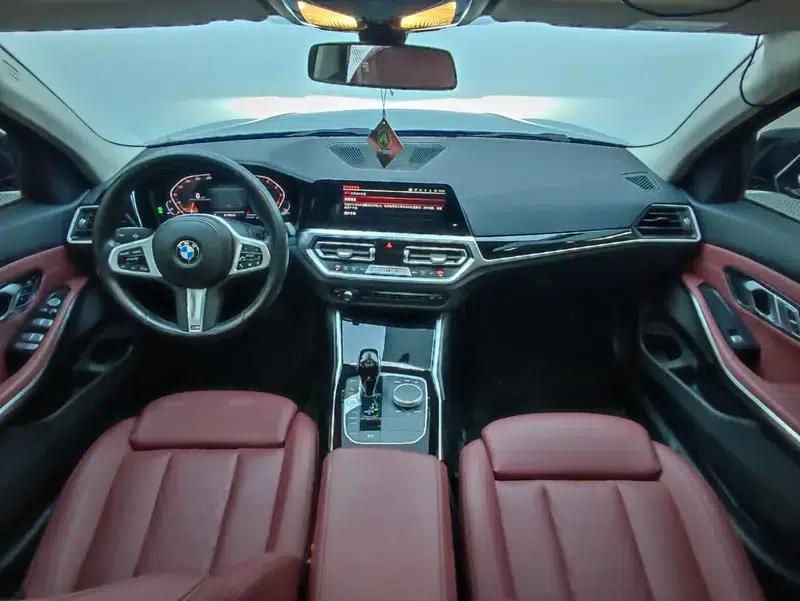 2022 BMW 3 Series Facelift 320Li M Sport Package — миниатюра 11