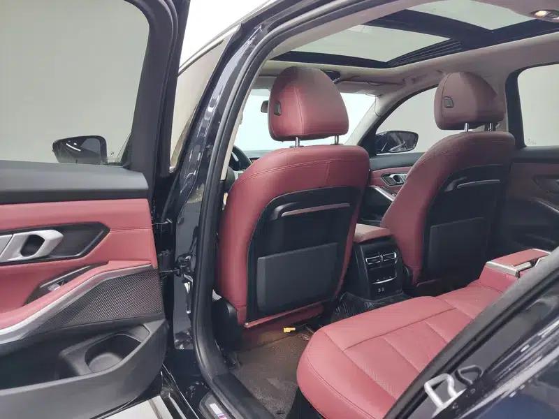 2022 BMW 3 Series Facelift 320Li M Sport Package — миниатюра 17
