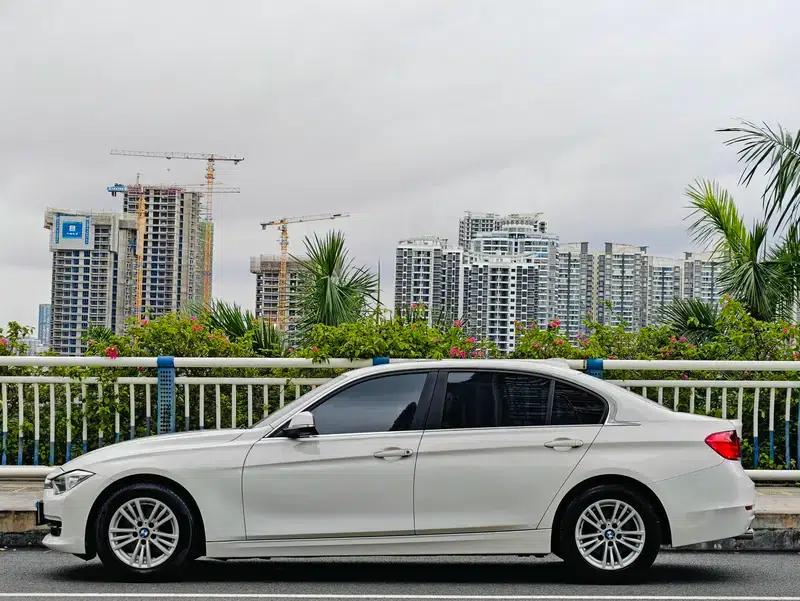 BMW 3 Series 2015 320Li Super Enjoyment Edition Fashion Model — миниатюра 4