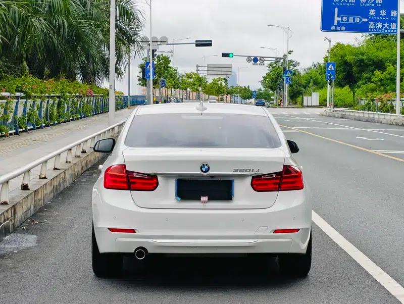 BMW 3 Series 2015 320Li Super Enjoyment Edition Fashion Model — миниатюра 6