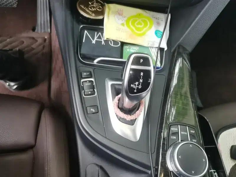 2018 BMW 3 Series 320Li Leading Luxury Package — миниатюра 14