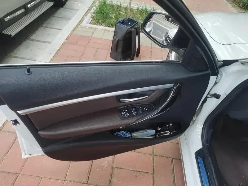 2018 BMW 3 Series 320Li Leading Luxury Package — миниатюра 16