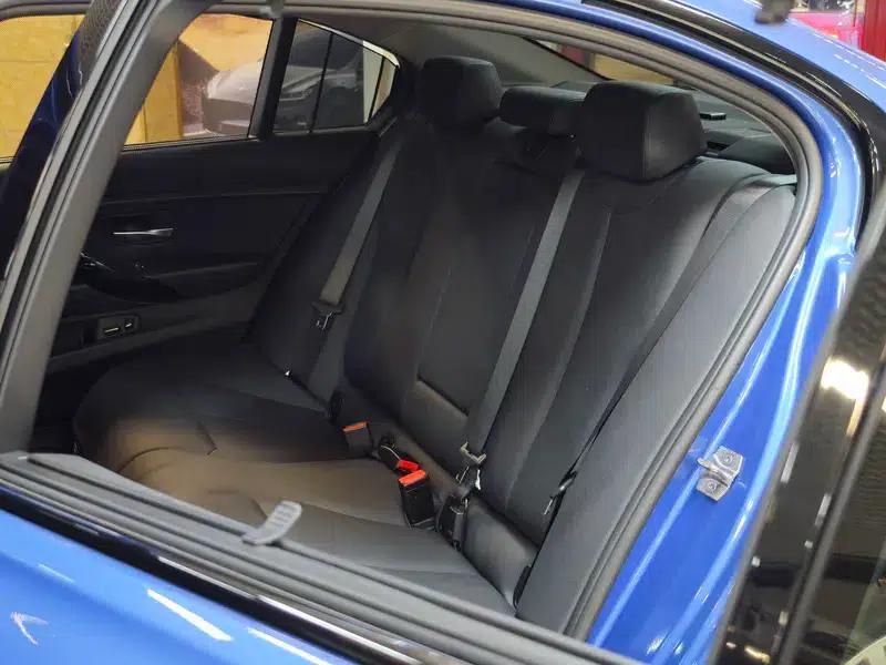 2017 BMW 3 Series 320Li M Sport — миниатюра 15
