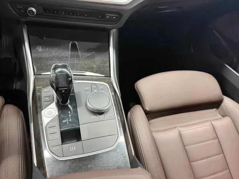 2020 BMW 3 Series 325Li M Sport Package — миниатюра 6